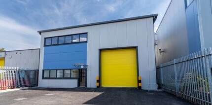 Beddington Farm Rd, Croydon to rent Building Photo- Image 1 of 2