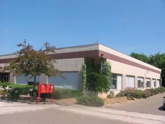 More details for 16 Avenue Jean D'Alembert, Trappes - Light Industrial to Rent