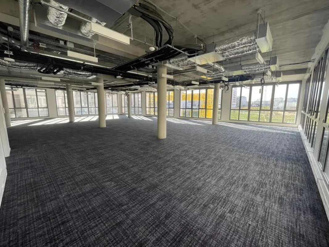 Office in Bordeaux for sale Building Photo- Image 1 of 15