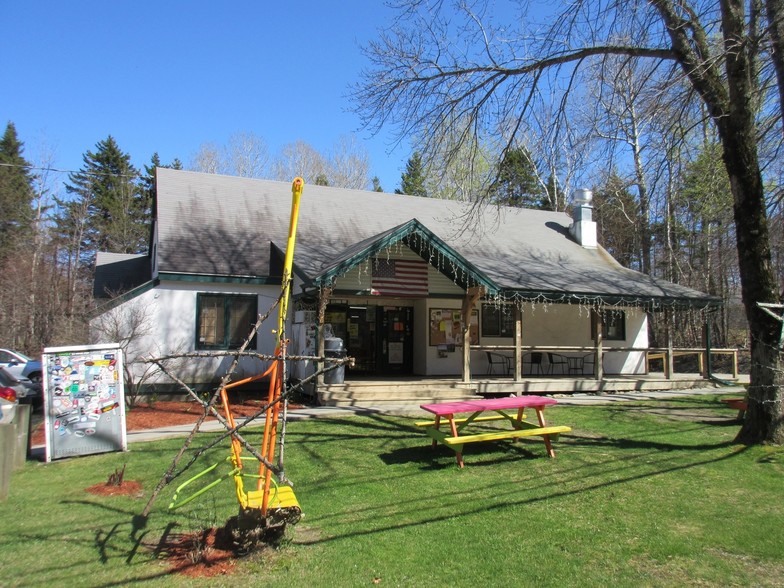 2367 Sugarbush Access Rd, Warren, VT for sale - Primary Photo - Image 1 of 1