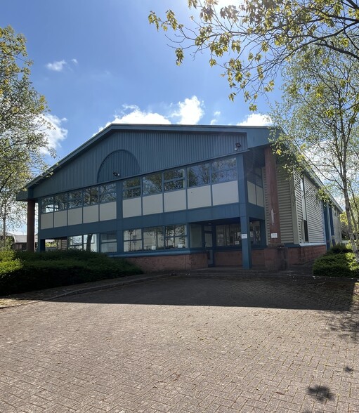 Hawkfield Way, Bristol to rent - Building Photo - Image 3 of 4