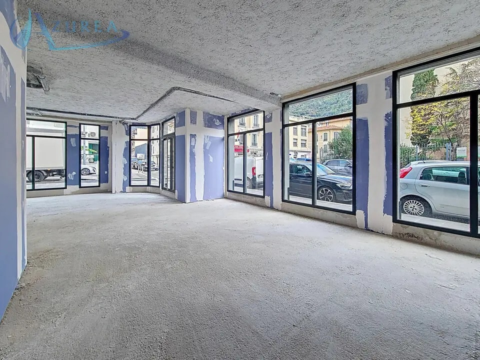 Location Commerce 201 m² - Photo 1