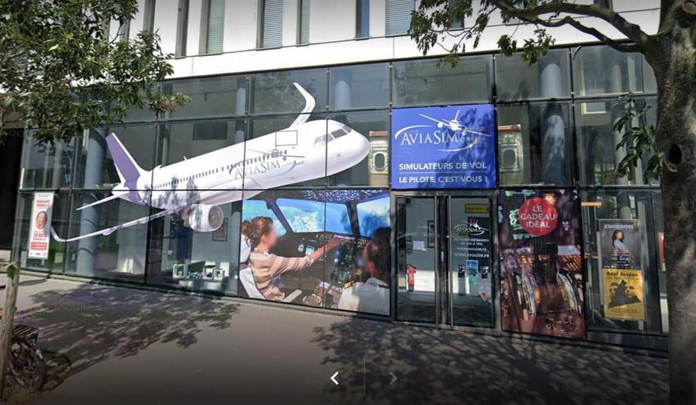 Retail in Paris for sale - Building Photo - Image 1 of 5