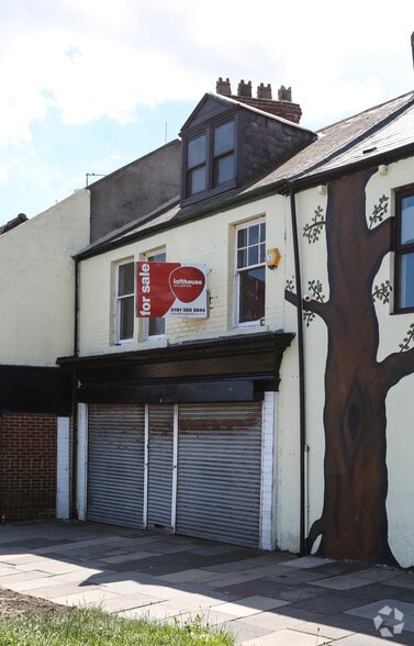 35-37 Silksworth Row, Sunderland to rent - Primary Photo - Image 1 of 3