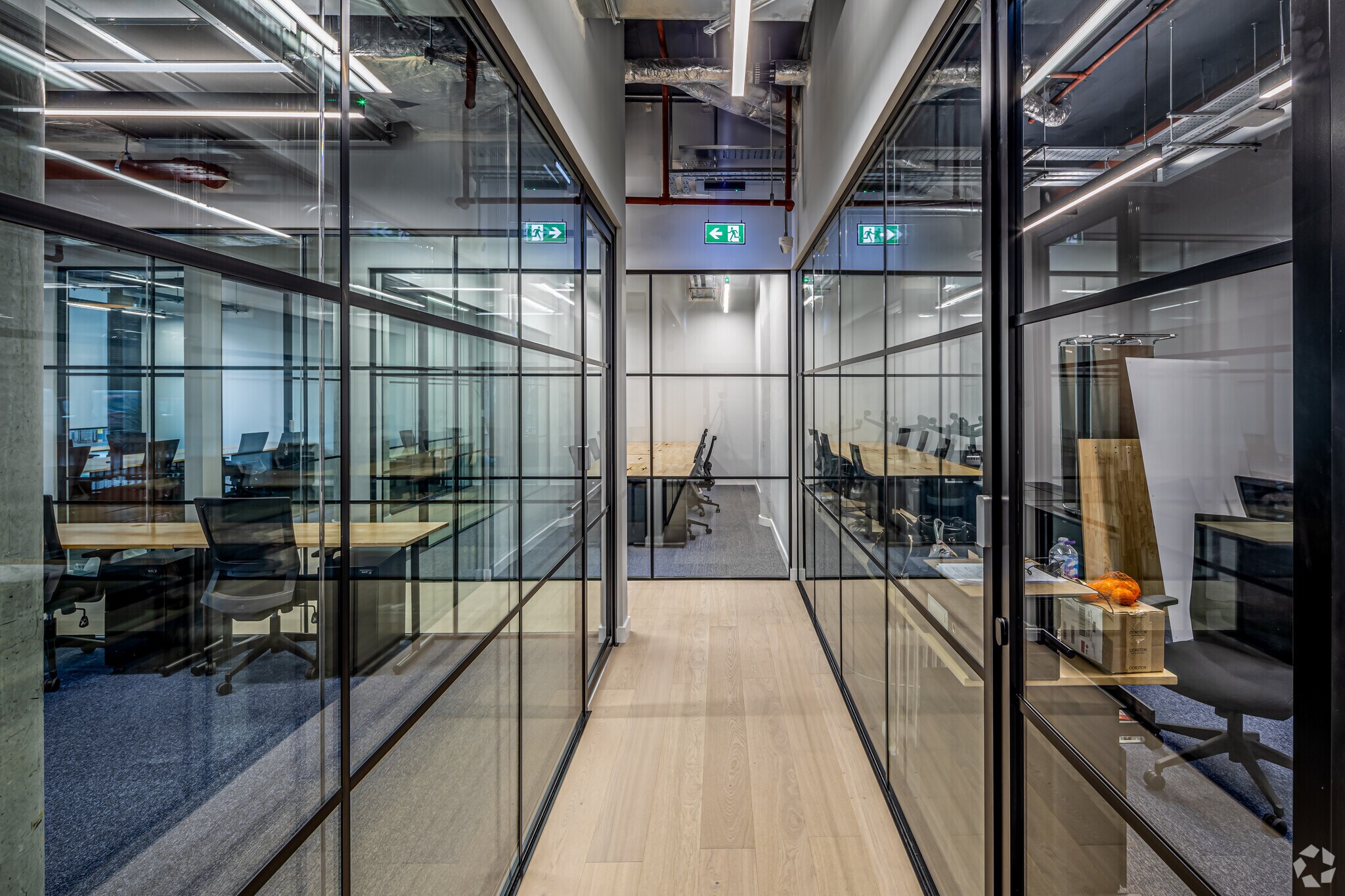 2-18 Warburton Rd, London to rent Interior Photo- Image 1 of 10