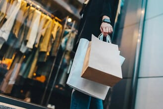 Retail in Marseille to rent Building Photo- Image 2 of 4