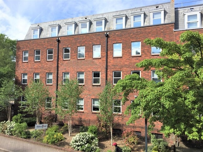 More details for 45-49 Victoria St, St Albans - Office to Rent