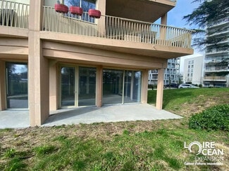 More details for Retail for Sale