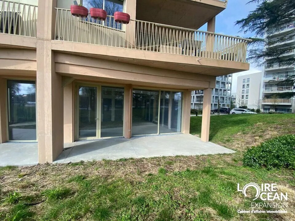 Retail in Nantes for sale Building Photo- Image 1 of 6