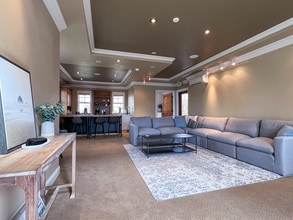 12985 NW Cornell Rd, Portland, OR to rent Interior Photo- Image 2 of 17