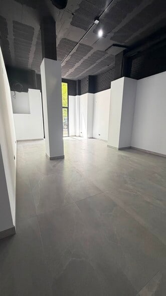 Retail in Torrejón de Ardoz, Madrid to rent - Interior Photo - Image 3 of 7