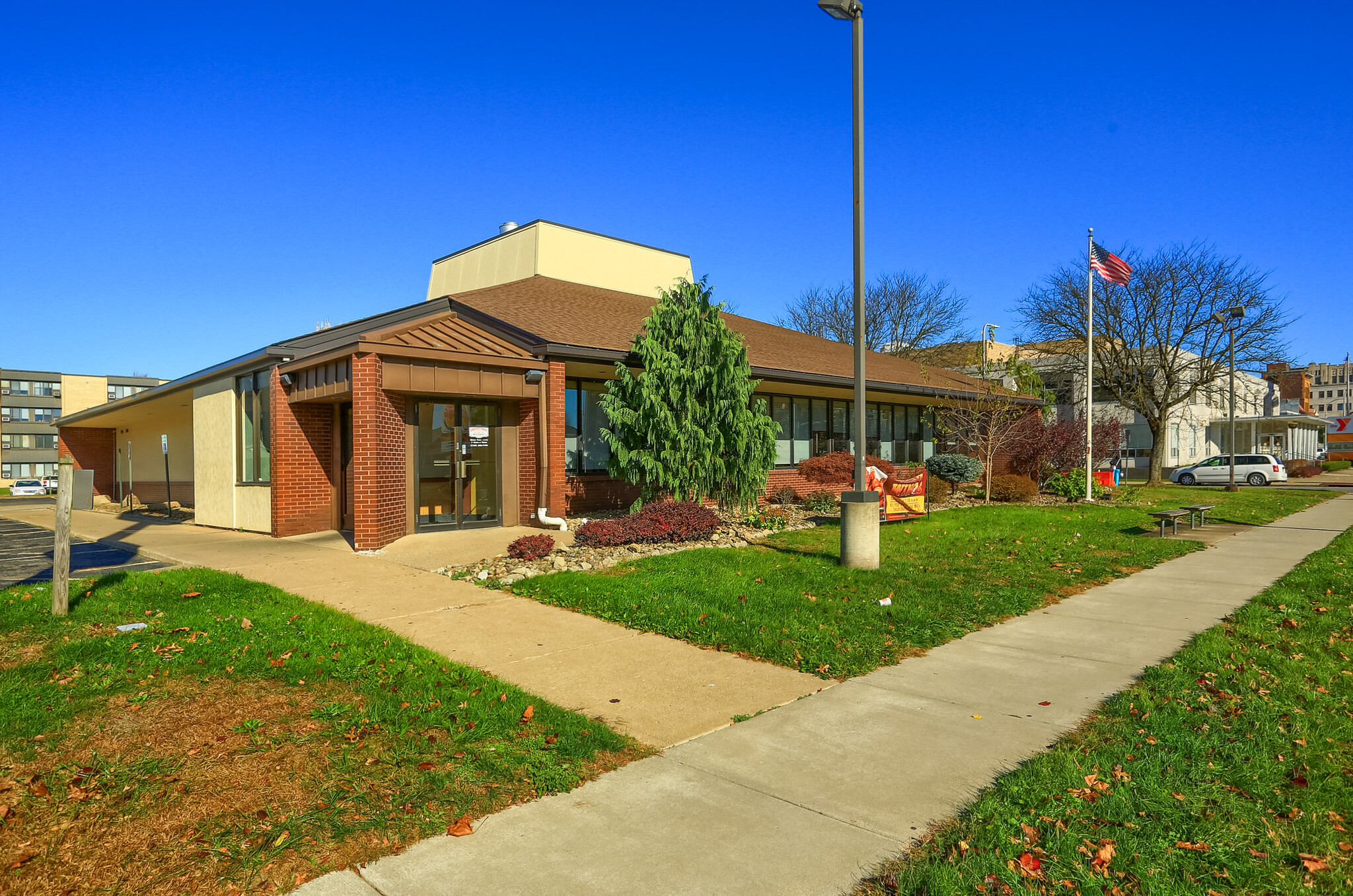 100 W Washington St, New Castle, PA for rent Building Photo- Image 1 of 43