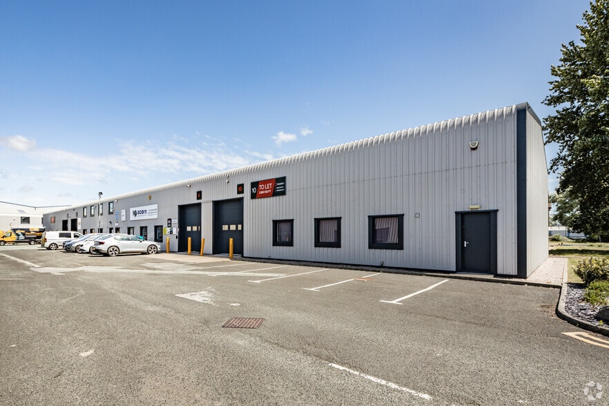 Sixth Ave, Deeside to rent - Building Photo - Image 2 of 2