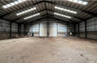 234 Briscoe Ln, Manchester for sale Interior Photo- Image 2 of 2