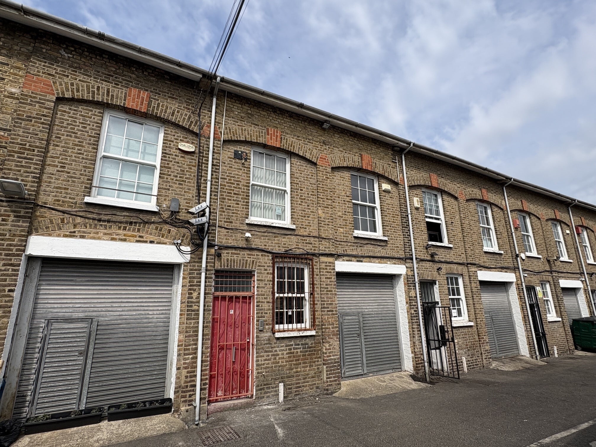 Southbrook Road, London to rent Primary Photo- Image 1 of 2