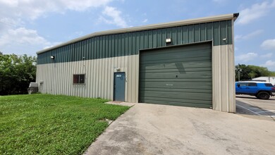 234 Memory Ln, Houston, TX for rent Building Photo- Image 1 of 6