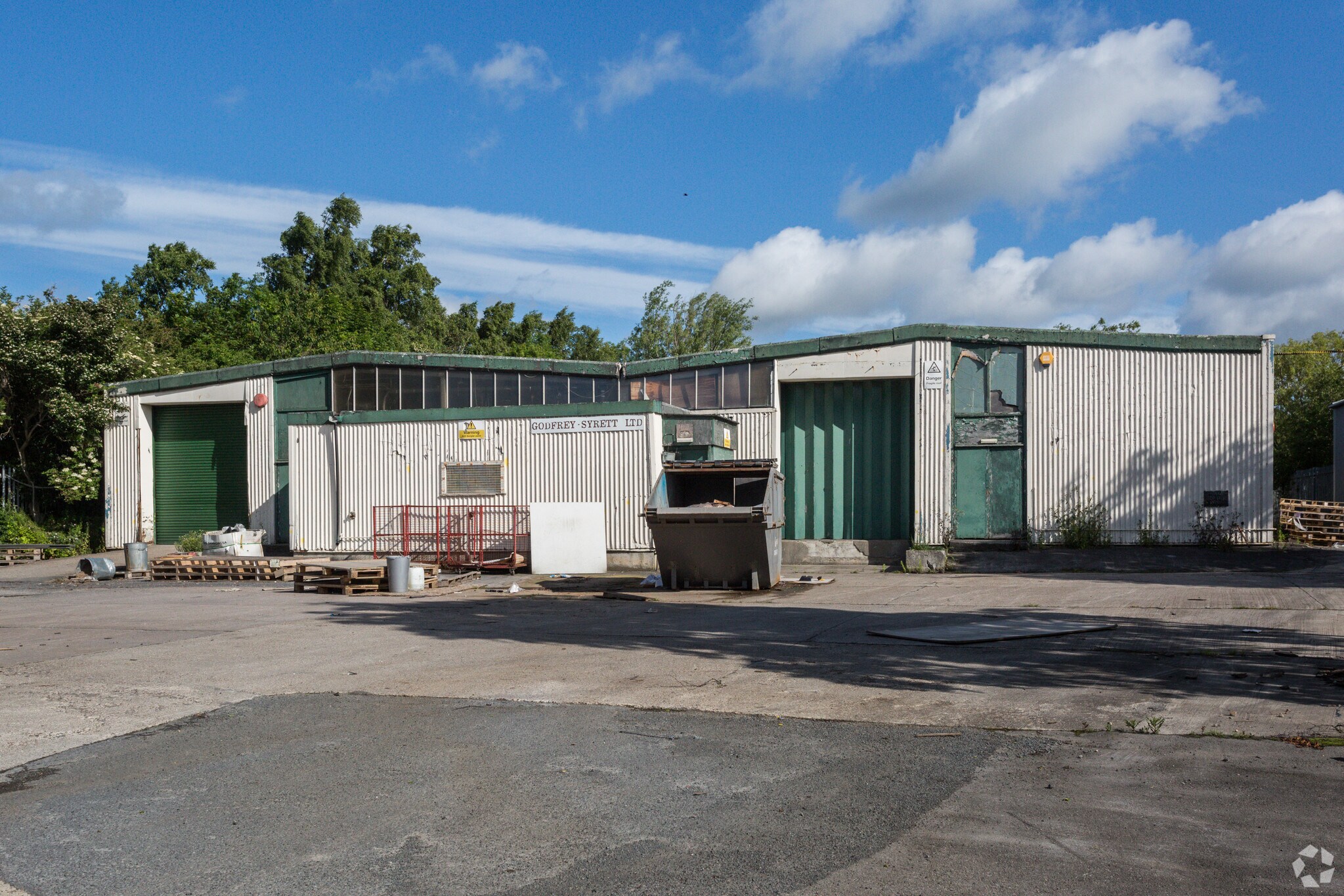 4 Samson Clos, Newcastle Upon Tyne for sale Primary Photo- Image 1 of 1