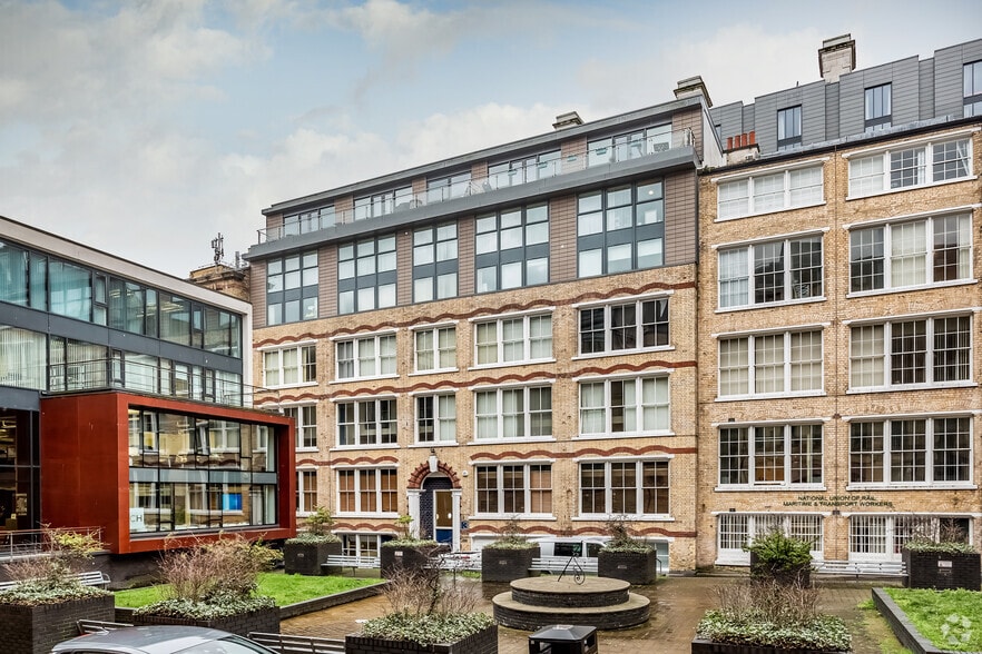 3 Temple Sq, Liverpool for sale - Primary Photo - Image 1 of 12