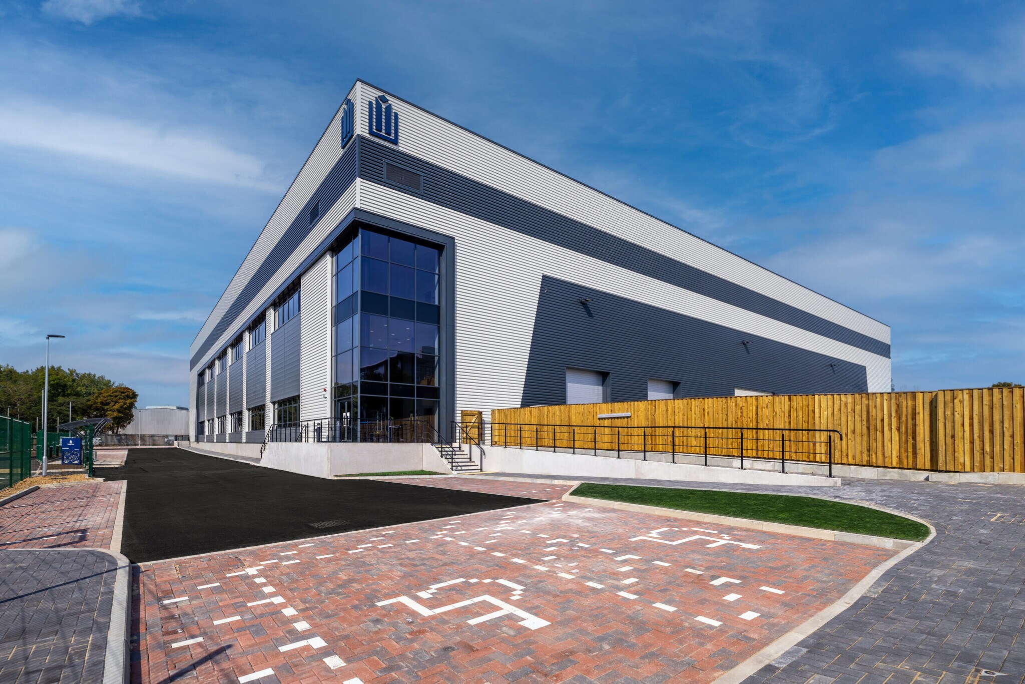 Horton Rd, Slough for sale Building Photo- Image 1 of 1