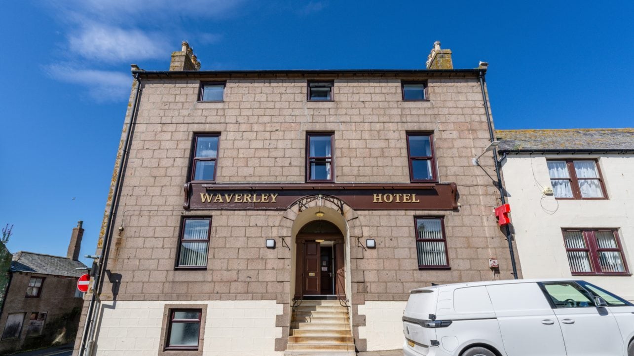 10 Merchant St, Peterhead to rent Building Photo- Image 1 of 10