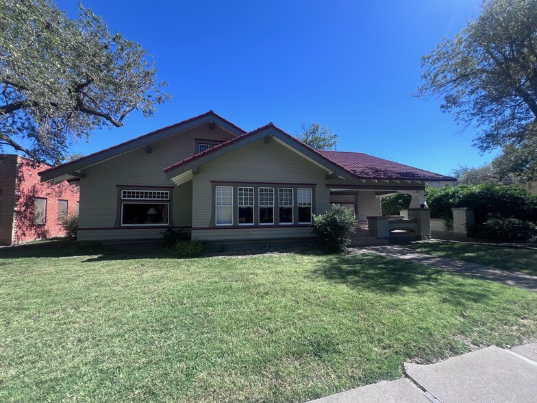 1705 S Polk St, Amarillo, TX for sale - Primary Photo - Image 1 of 19