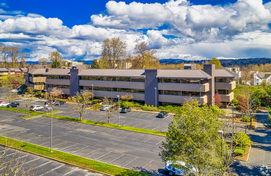 16300 Christensen Rd, Tukwila, WA for rent - Primary Photo - Image 1 of 7