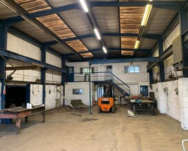 1 Sheaf Bank, Sheffield to rent Interior Photo- Image 1 of 5