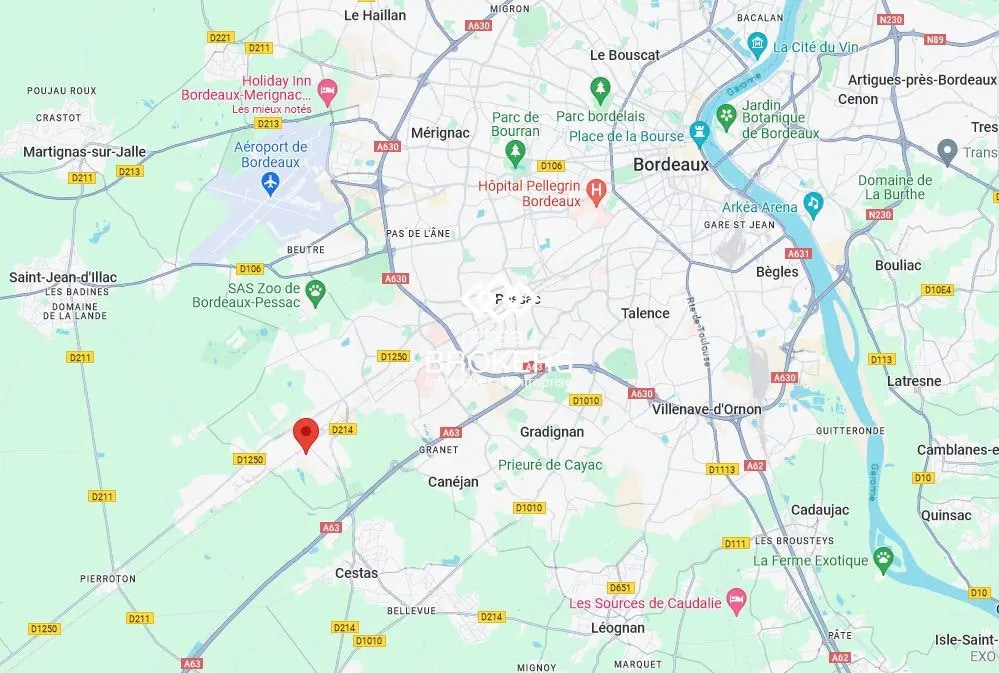 Location Entrepôt 3 100 m² - Photo 1