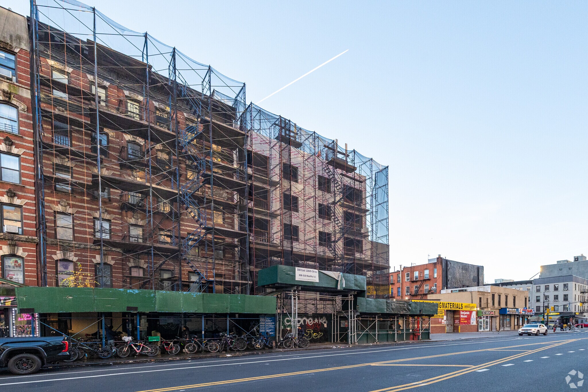 308 E 106th St, New York, NY for sale Primary Photo- Image 1 of 1