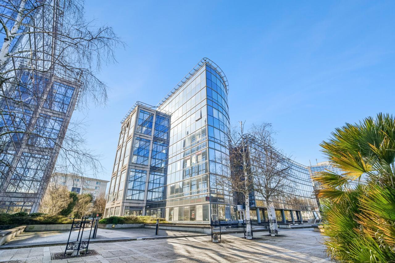 Office in Villepinte for sale Building Photo- Image 1 of 16