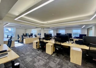 7-10 Waterloo Pl, London to rent Interior Photo- Image 2 of 5