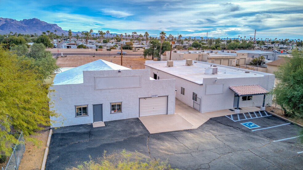 2227 S Coconino Dr, Apache Junction, AZ for sale - Building Photo - Image 1 of 27