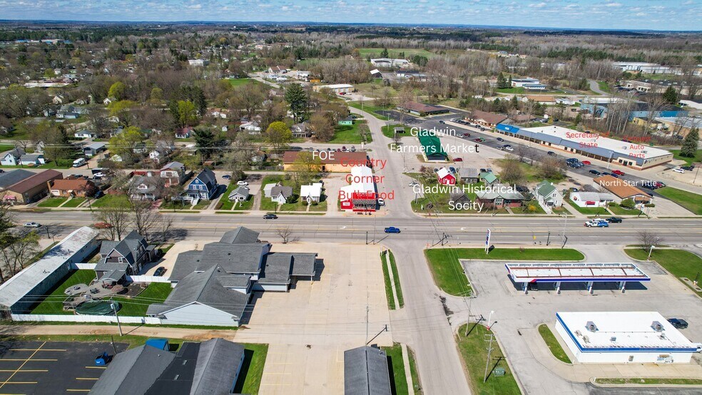 445 E Cedar Ave, Gladwin, MI 48624 Country Corner Bulk Foods UK