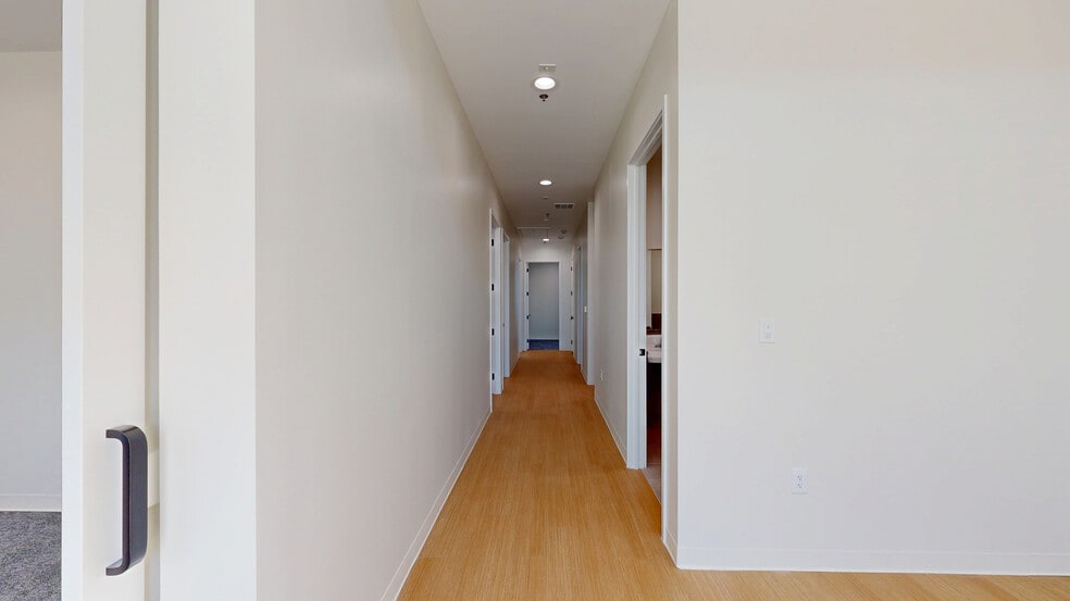 1400 N Coit Rd, McKinney, TX to rent - Matterport 3D Scan - Image 3 of 23