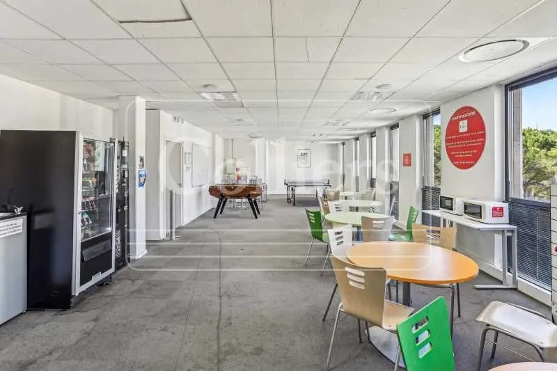 Office in Aix-en-Provence to rent Interior Photo- Image 1 of 3