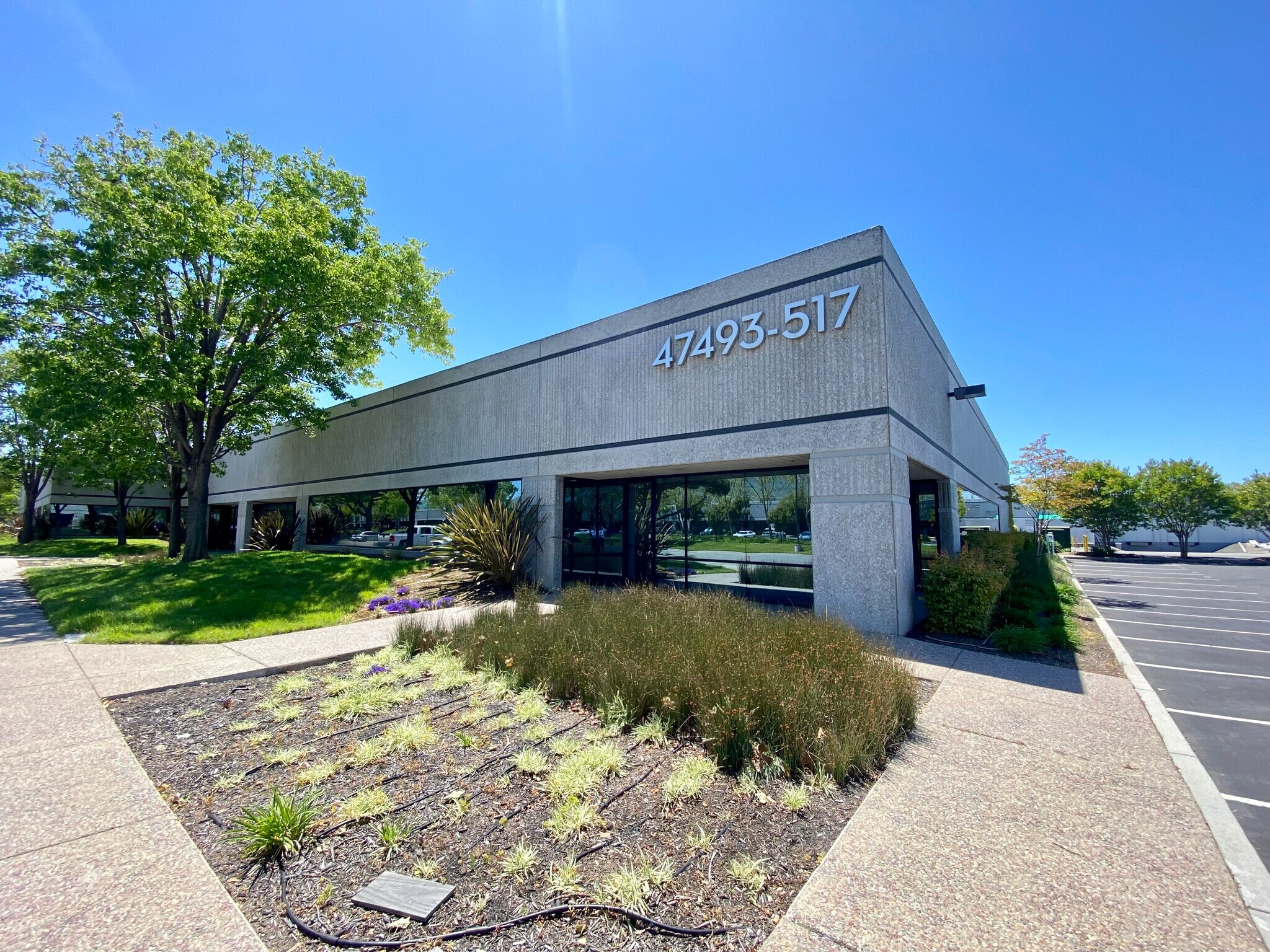 47493-47517 Seabridge Dr, Fremont, CA to rent Building Photo- Image 1 of 6