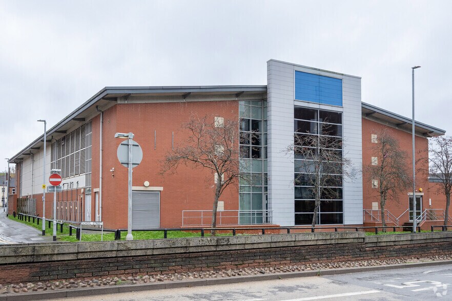 Barracks Rd, Newcastle Under Lyme for sale - Primary Photo - Image 1 of 1
