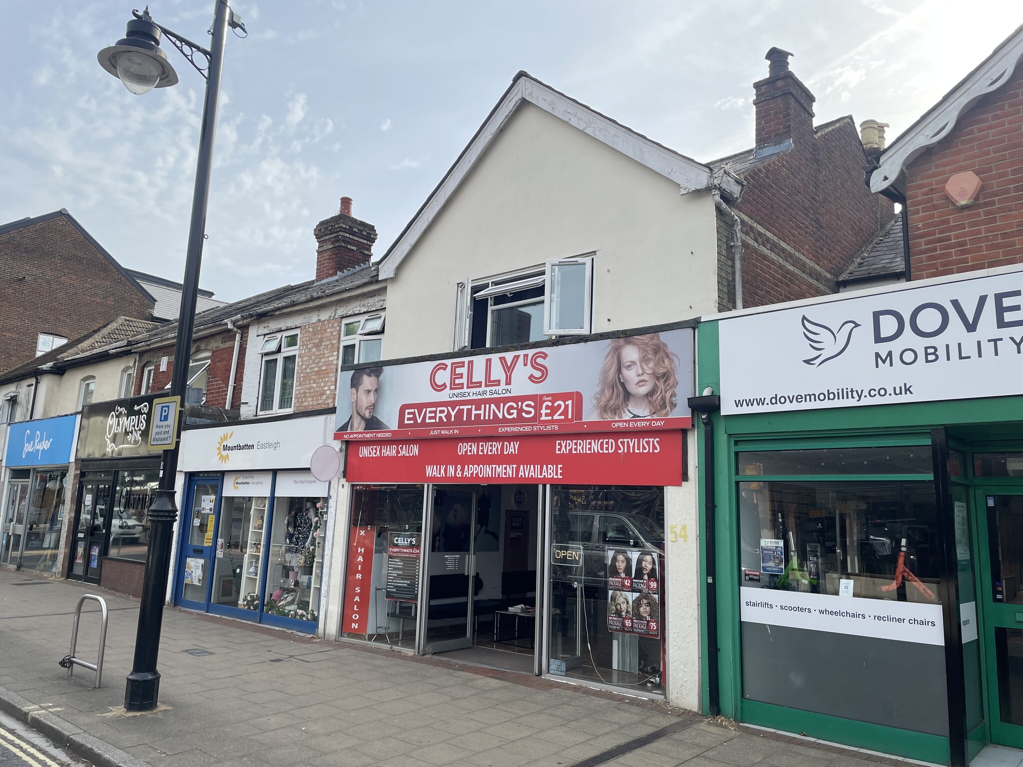 54 Market St, Eastleigh for sale Building Photo- Image 1 of 4