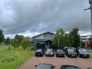 4 Benham Rd, Chilworth to rent Building Photo- Image 2 of 6