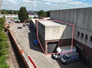 Meadow Rd, Derby to rent Building Photo- Image 1 of 5