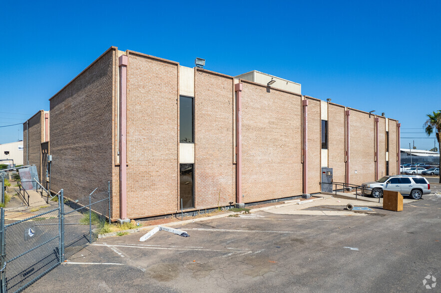 1833-1841 W Buchanan St, Phoenix, AZ for sale - Building Photo - Image 3 of 19