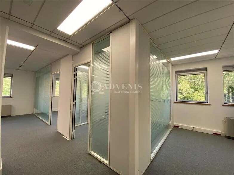 Office in Meudon to rent - Building Photo - Image 3 of 6