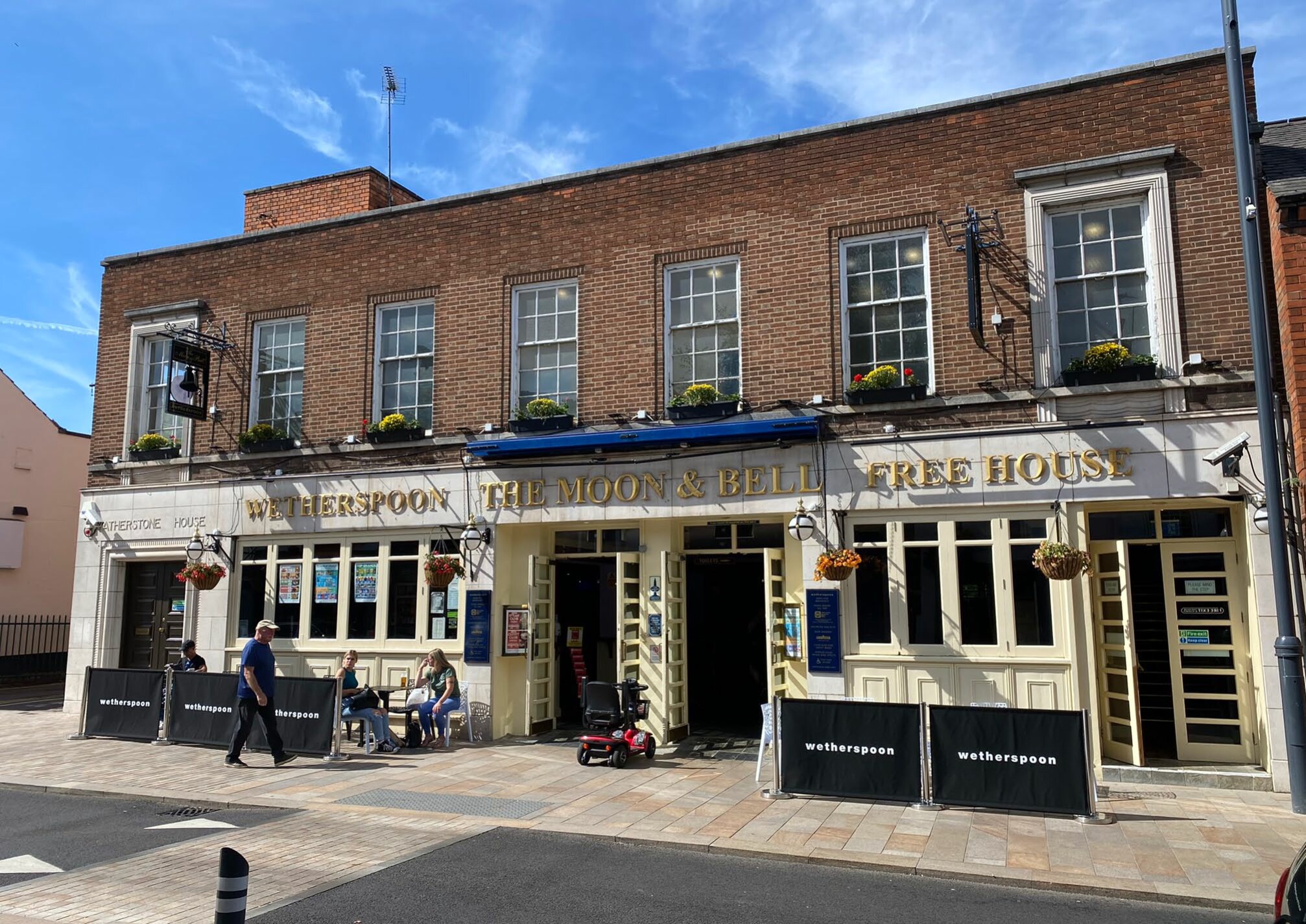 6 Wards End, Loughborough for sale Primary Photo- Image 1 of 1