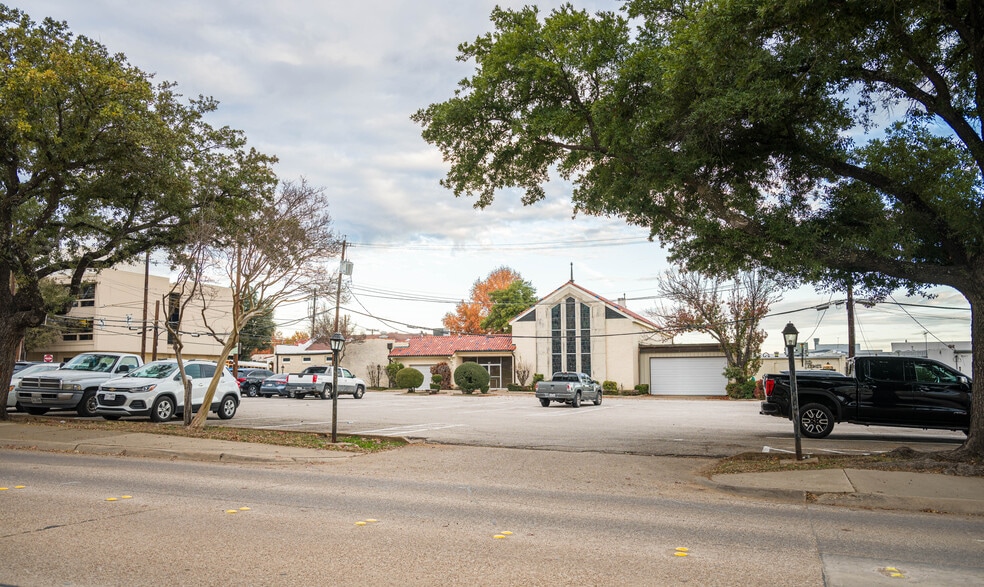 716 Main St, Garland, TX to rent - Building Photo - Image 2 of 14