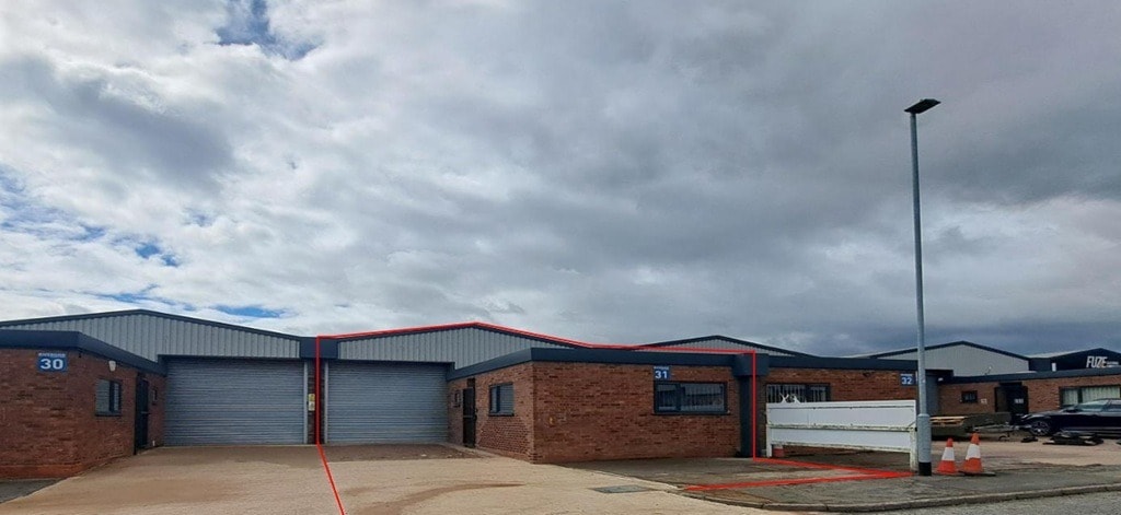 Power Station Rd, Rugeley to rent Building Photo- Image 1 of 3