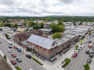 More details for 532 Rue De La Madone, Mont-laurier, QC - Light Industrial for Sale