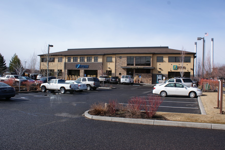 400 SW Bluff Dr, Bend, OR for rent - Building Photo - Image 3 of 7