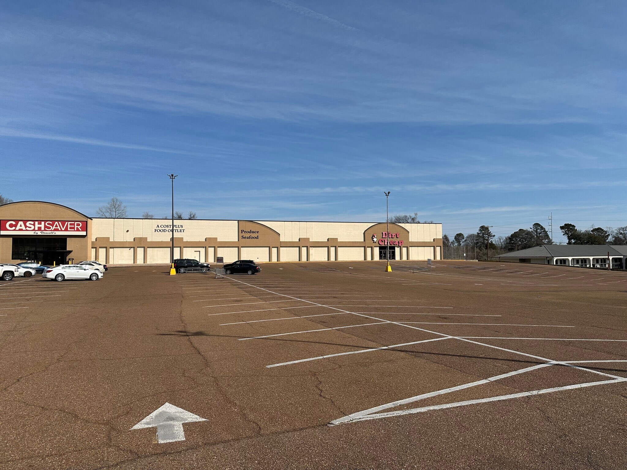 261 Devereaux Dr, Natchez, MS to rent Building Photo- Image 1 of 4