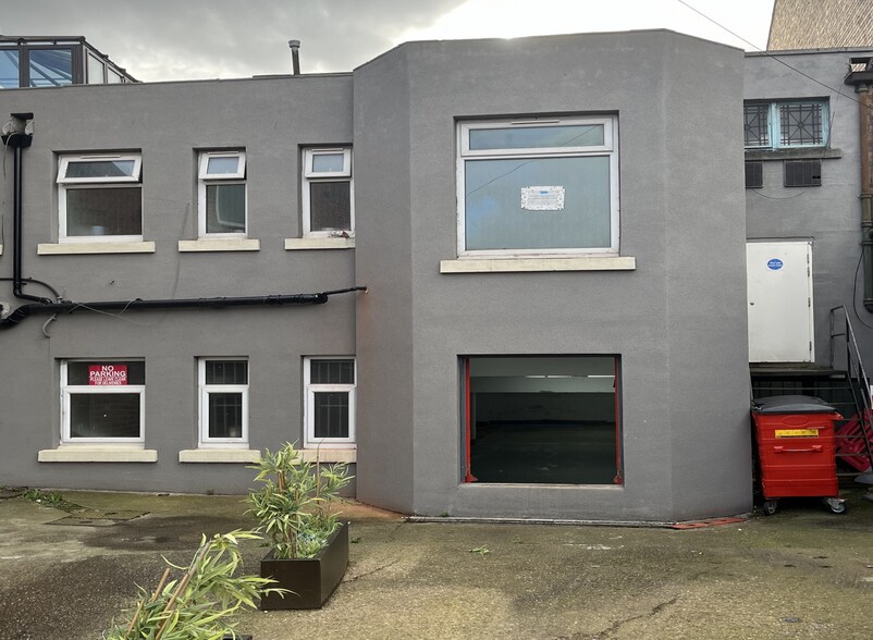 1-5 Borough Rd, Burton On Trent for sale - Building Photo - Image 1 of 1