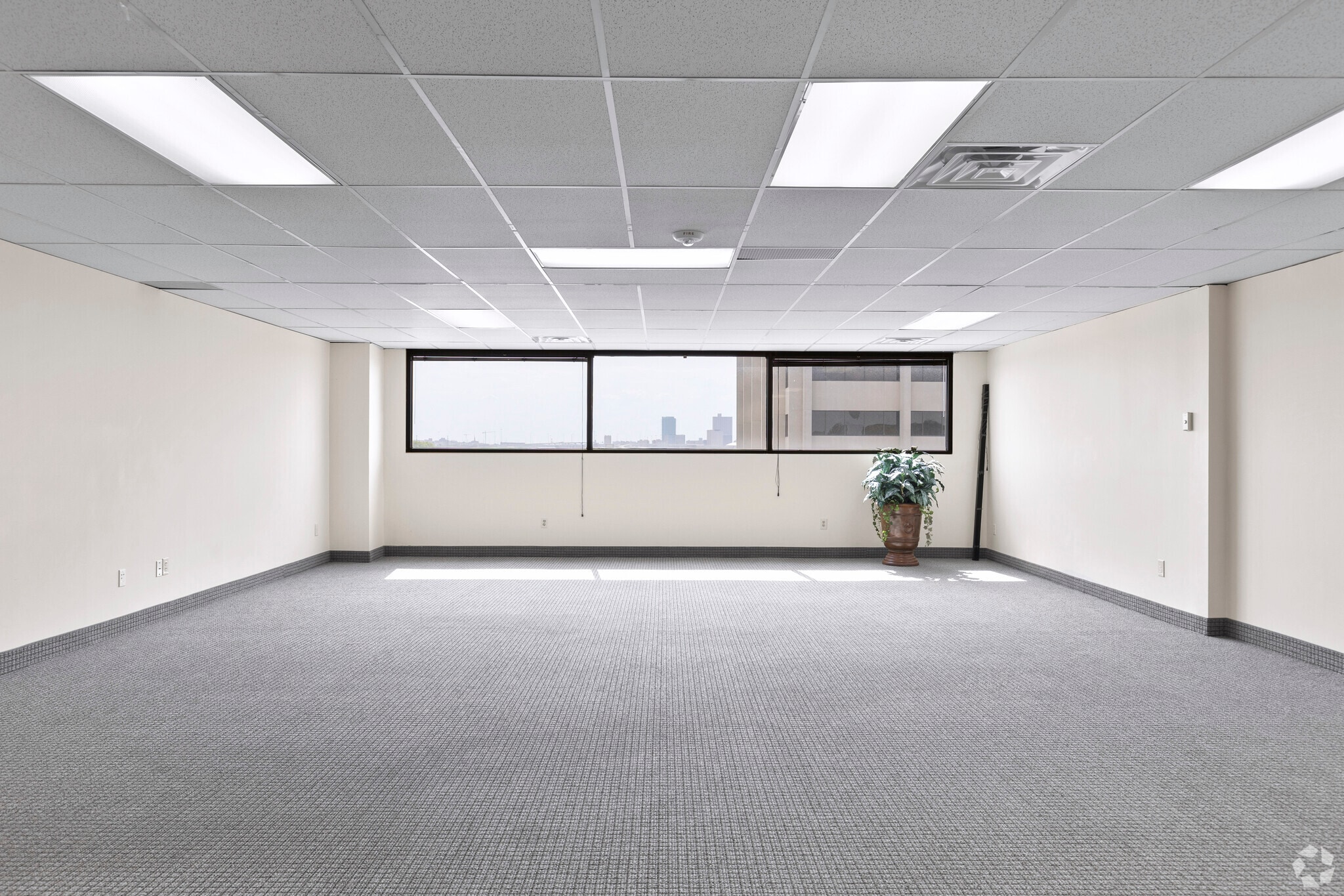 2601 Scott Ave, Fort Worth, TX to rent Interior Photo- Image 1 of 3